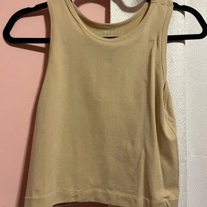 Basic stretchy tank